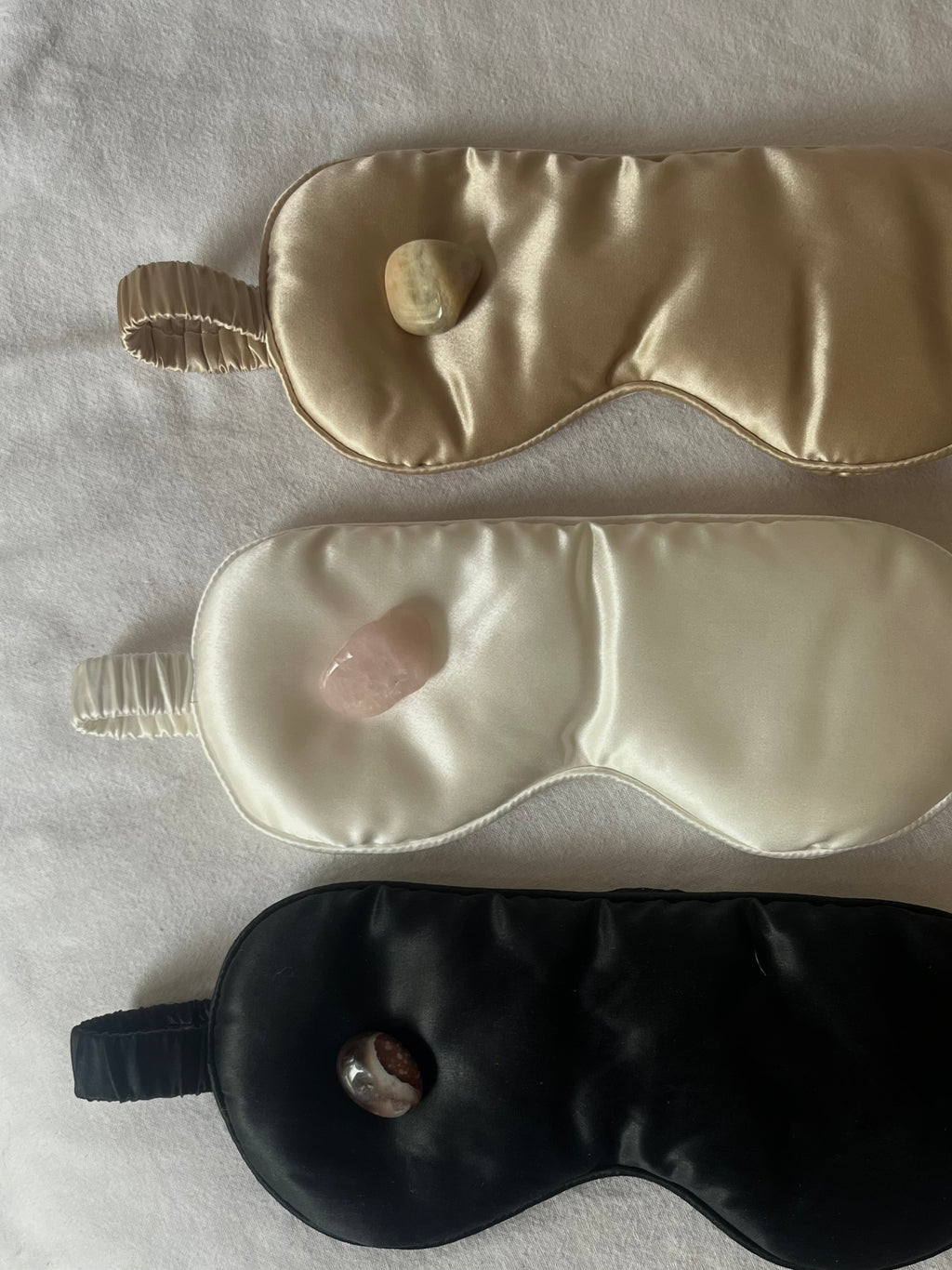 Mulberry silk sleeping mask (+ free crystal gift)