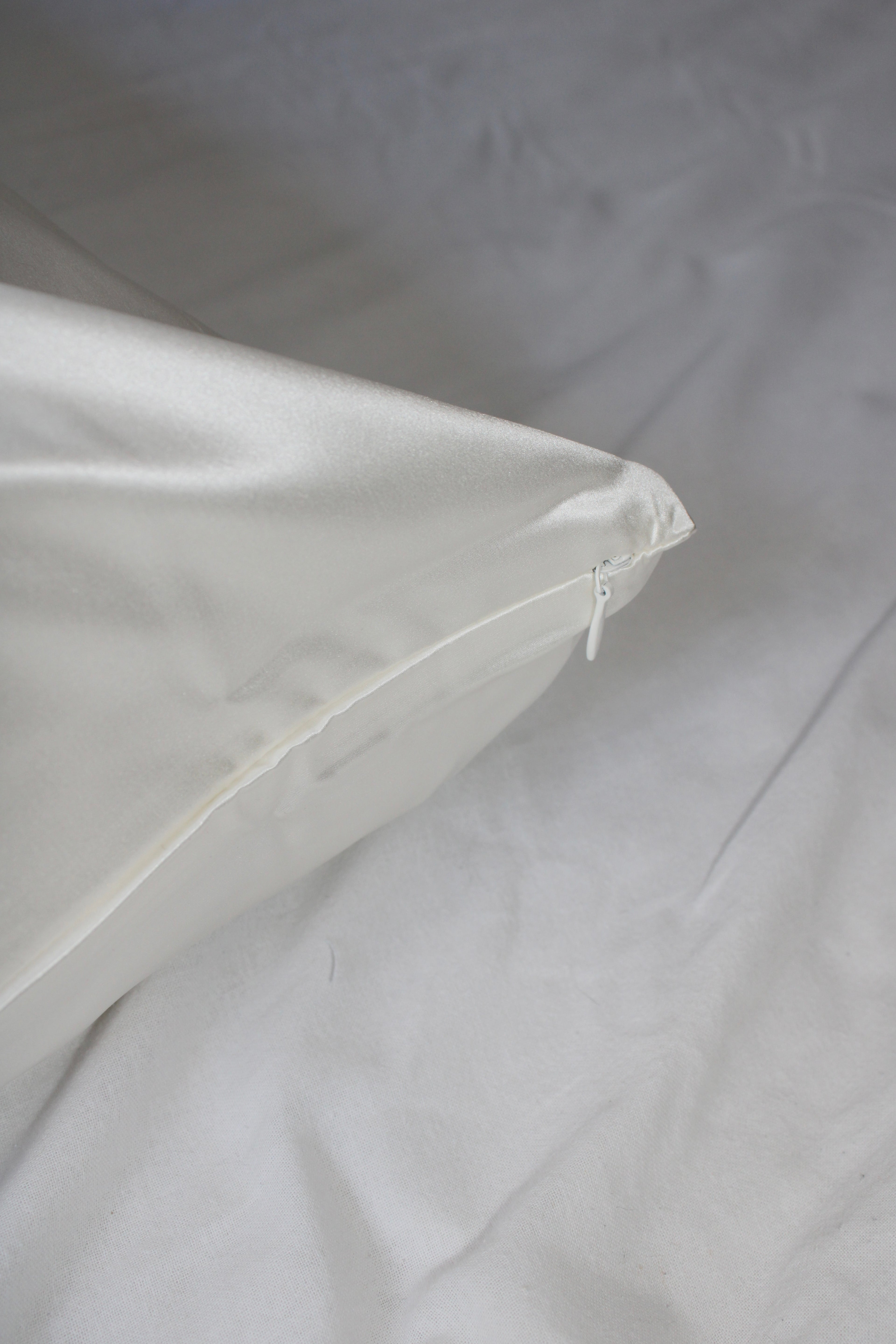 Silk pillow case - ivory